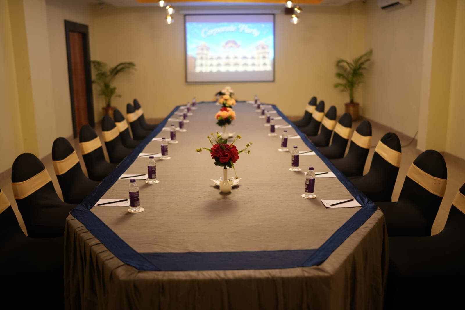 Darbar Hall U-shaped boardroom table setup